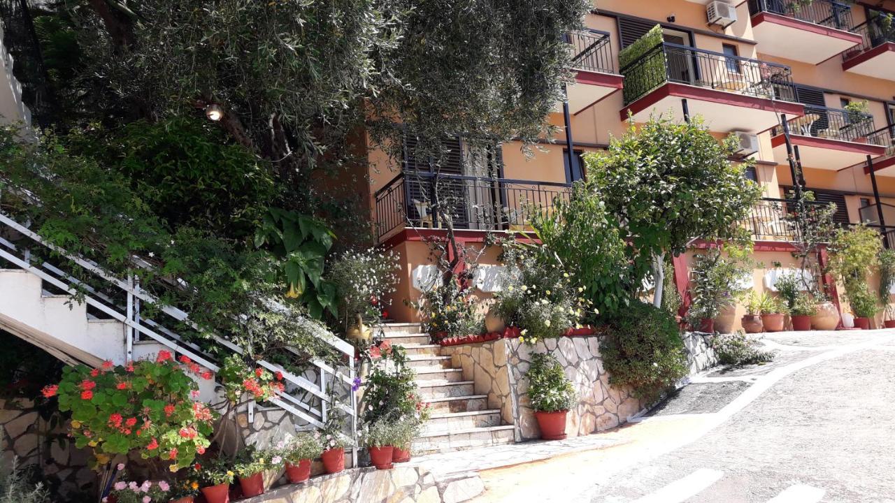 Vasiliki See View Apartments Barbáti Eksteriør bilde